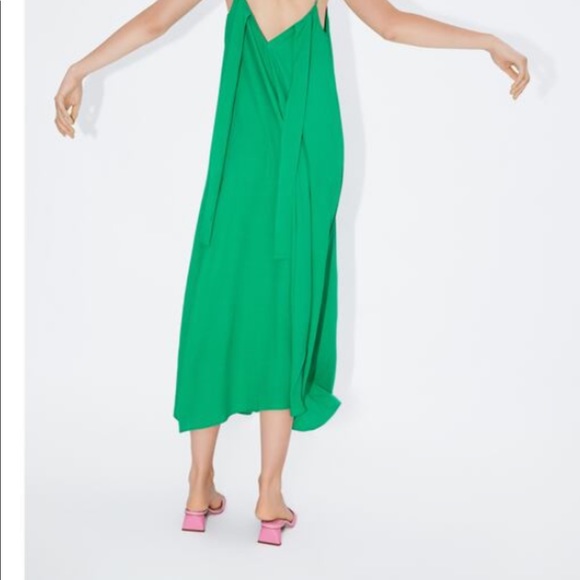 Green Zara Dress 💚 - Picture 3 of 7
